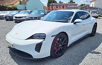 Porsche Taycan GTS 440kW 4S Electric - NOVÉ