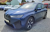BMW iX xDrive40 240kW *ČR