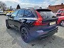 Volvo XC60 B5 AWD ULTIMATE BLACK EDITION Volvo XC60 B5 AWD ULTIMATE BLACK EDITION