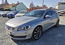 Volvo V60 2.0 T5 Drive-E MOMENTUM Auto